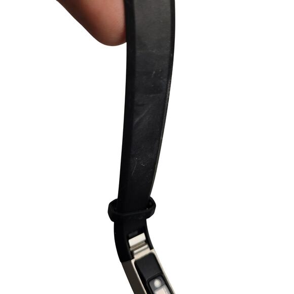 Fitbit Alta HR Activity Tracker Size Large Black FOR PARTS No Charger In Box - Picture 9 of 10